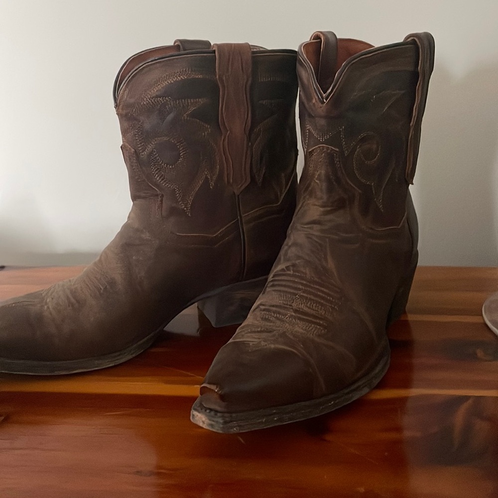 Dan Post shorty boots.